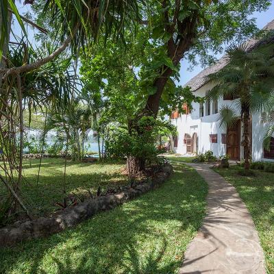 Mdoroni Behewa House Coastal Kenya House Path