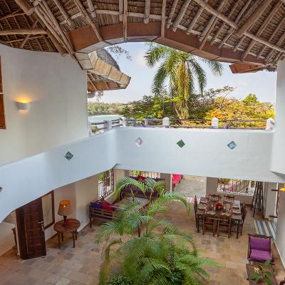 Mdoroni Behewa House Coastal Kenya Courtyard View 1